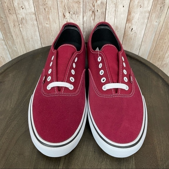 Vans Authentic Pro Low Top Sneaker Rumba Red Port Royale Size 9 Women - Picture 2 of 10